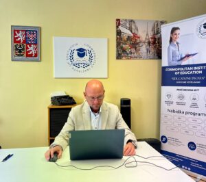 Dr. Manák – Cosmopolitan Institute of Education, profesní vzdělávání